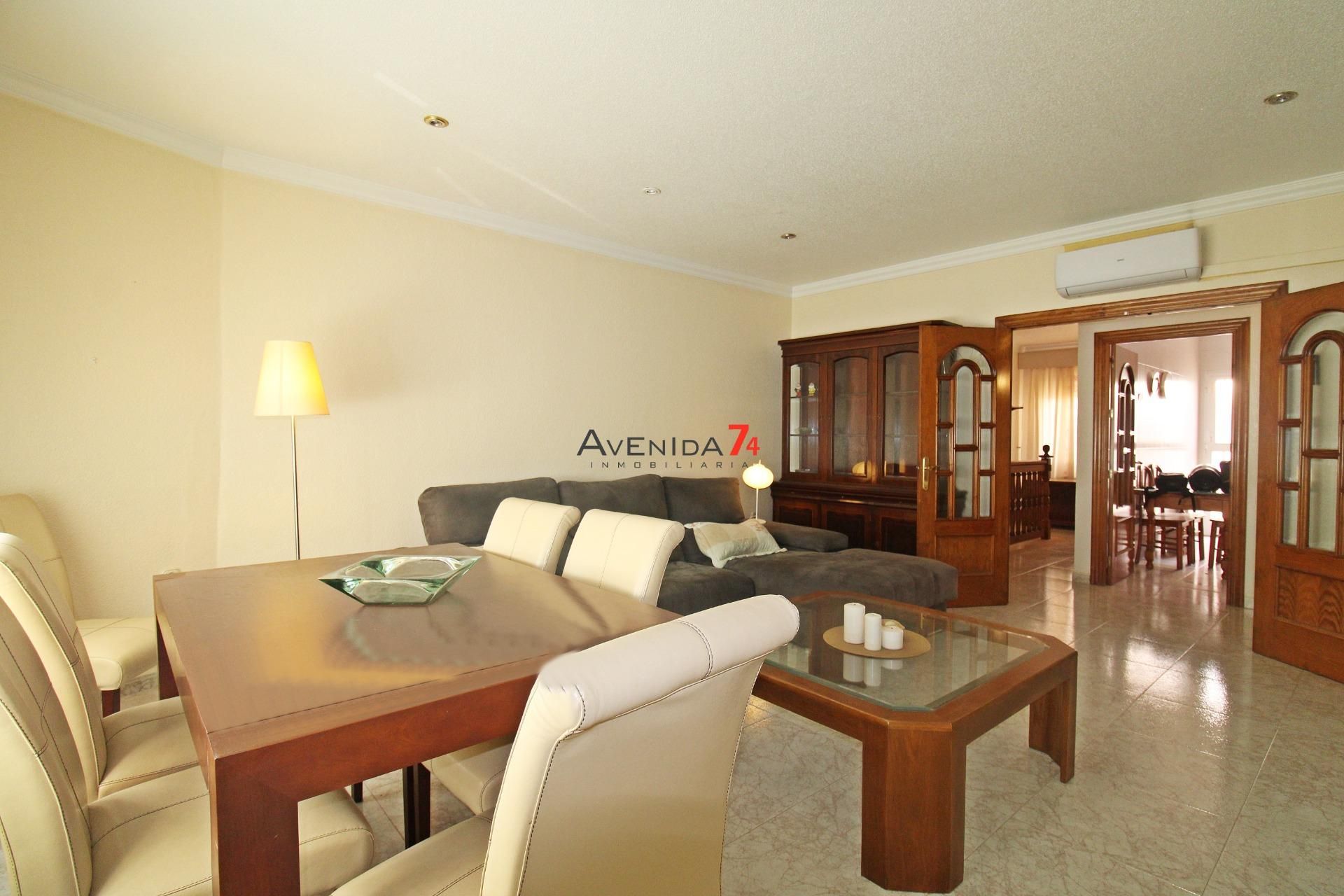 Living room of House or chalet for sale in Lorca  with Air Conditioner, Terrace and Storage room