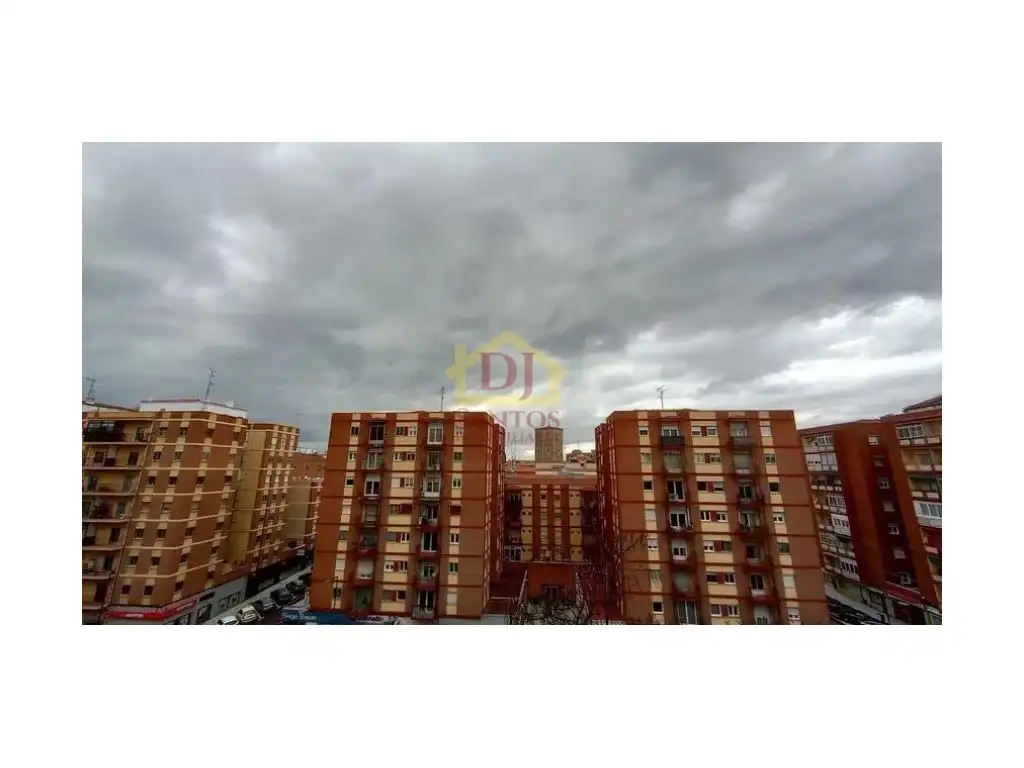 Vista exterior de Pis en venda en Salamanca