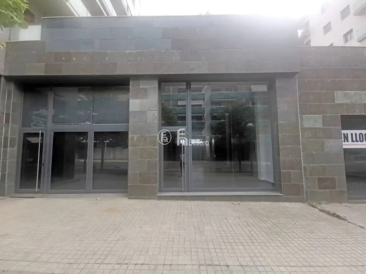 Gewerbefläche zum Verkauf in Avenida Miquel Batllori