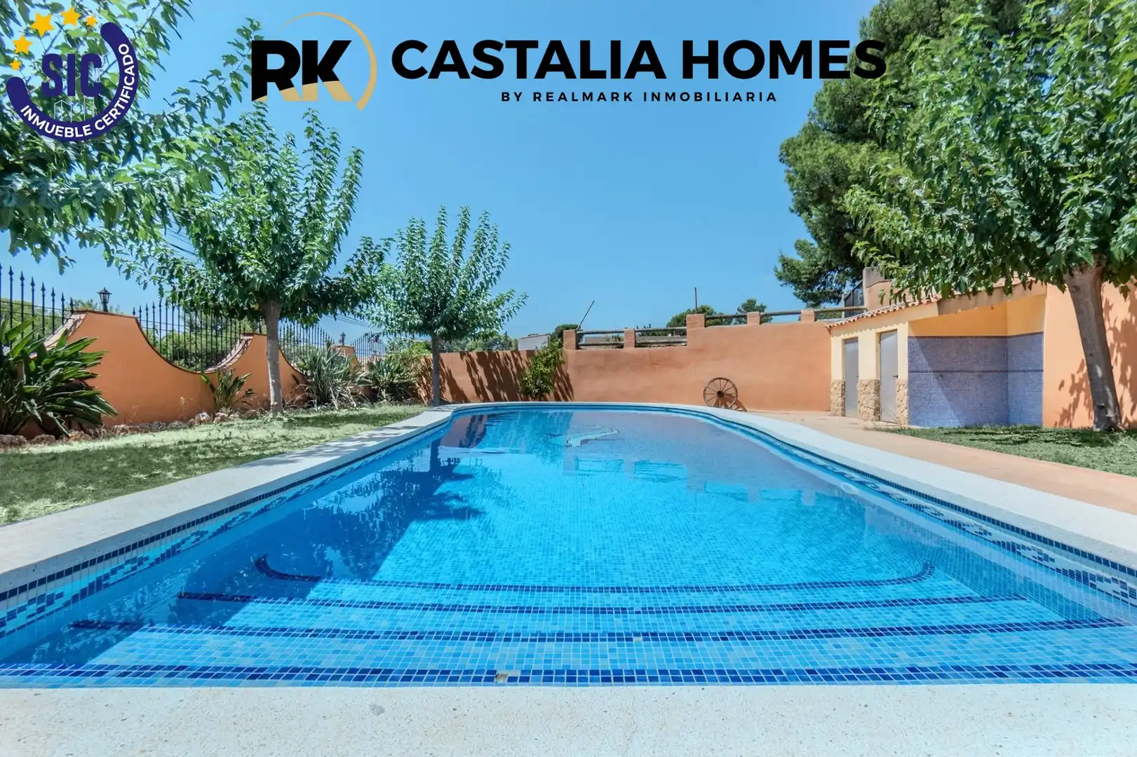 Vista exterior de Casa o xalet en venda en Borriol amb Aire condicionat, Calefacció i Jardí privat