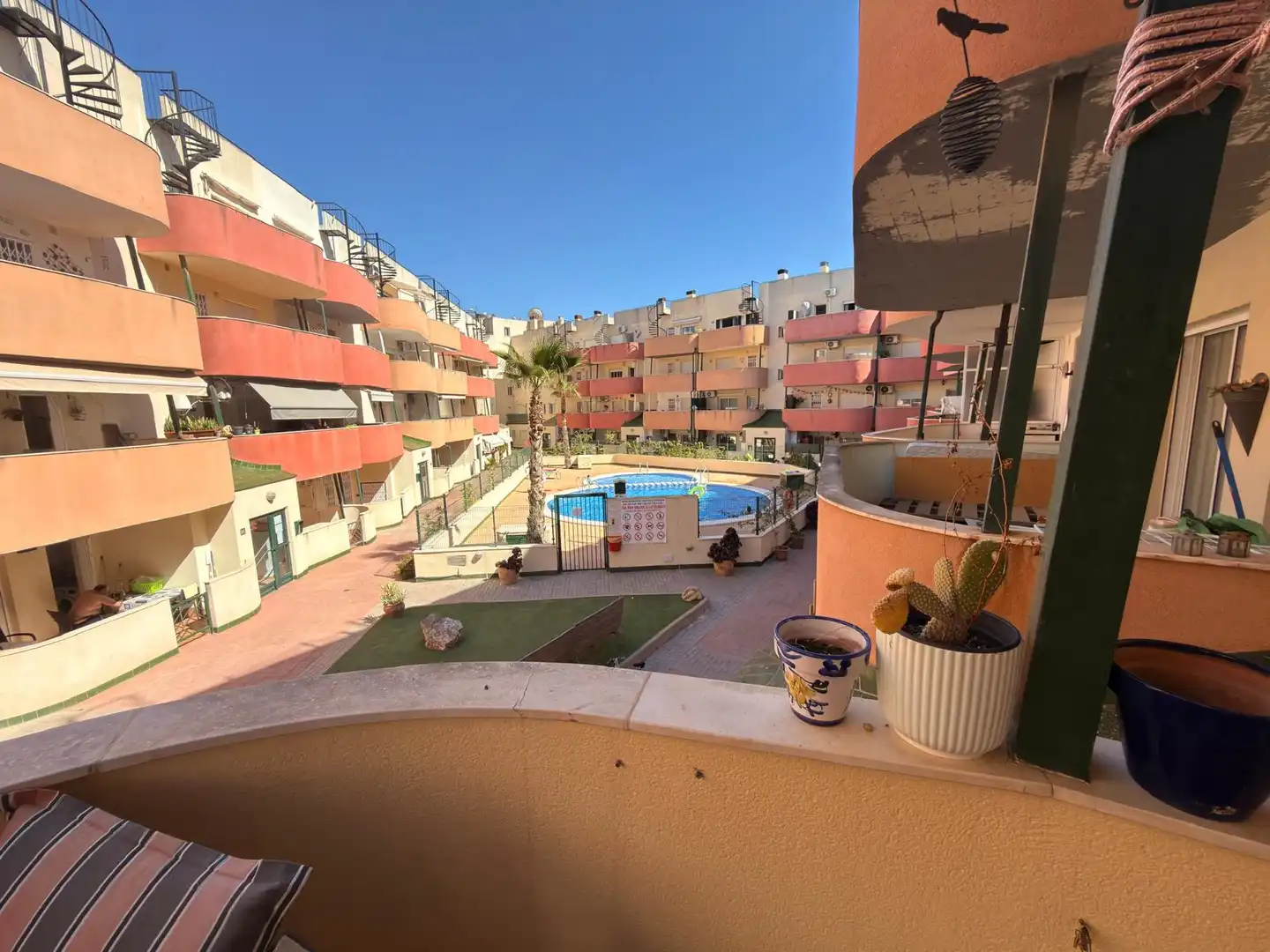 Vista exterior de Apartamento en venta en Almoradí con Aire acondicionado, Calefacción y Terraza