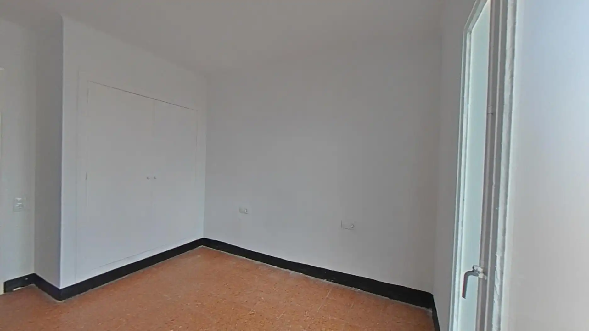 Flat for sale in de Sant Narcís, Sant Narcís