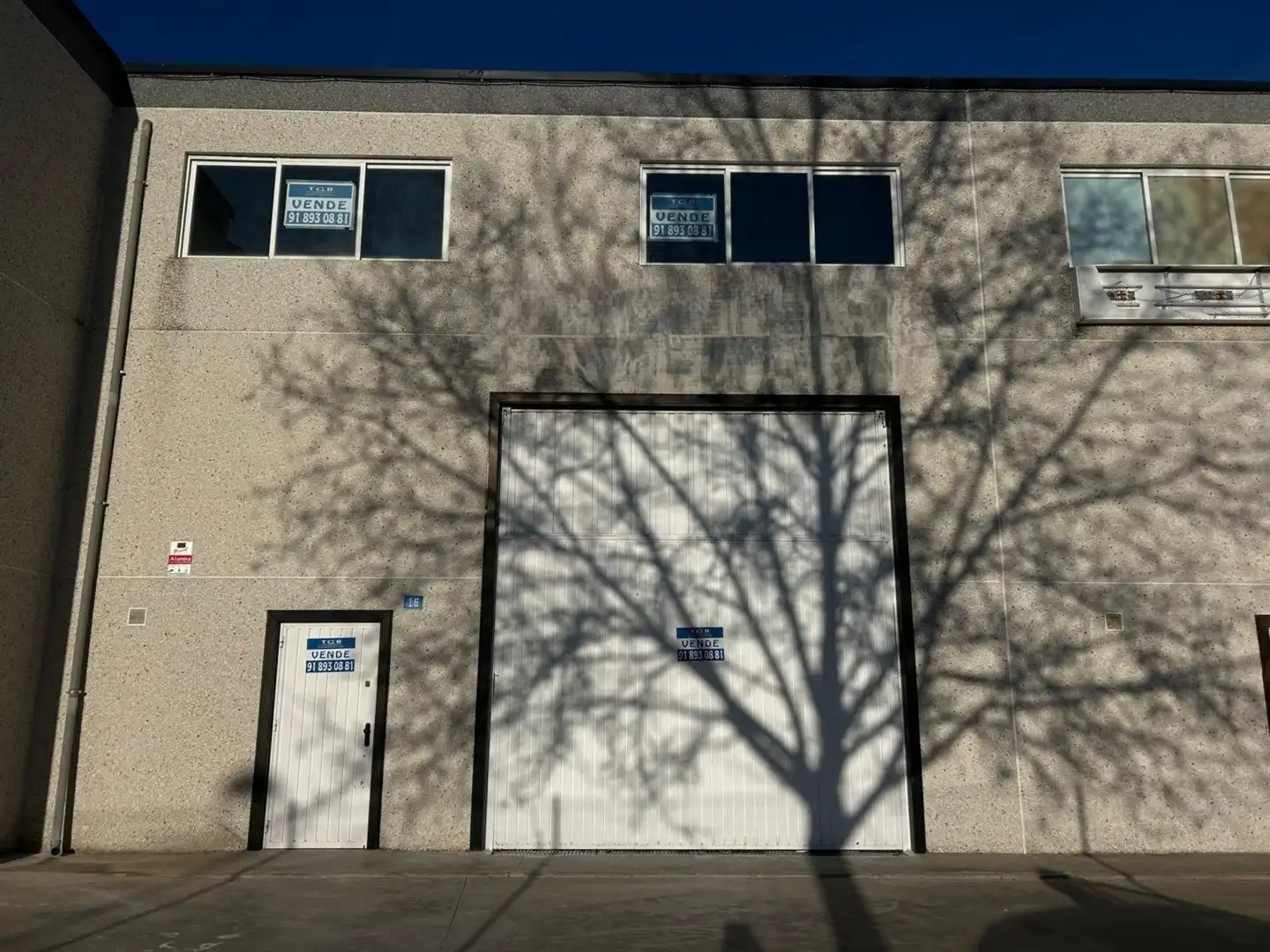 Exterior view of Industrial buildings for sale in Ciempozuelos