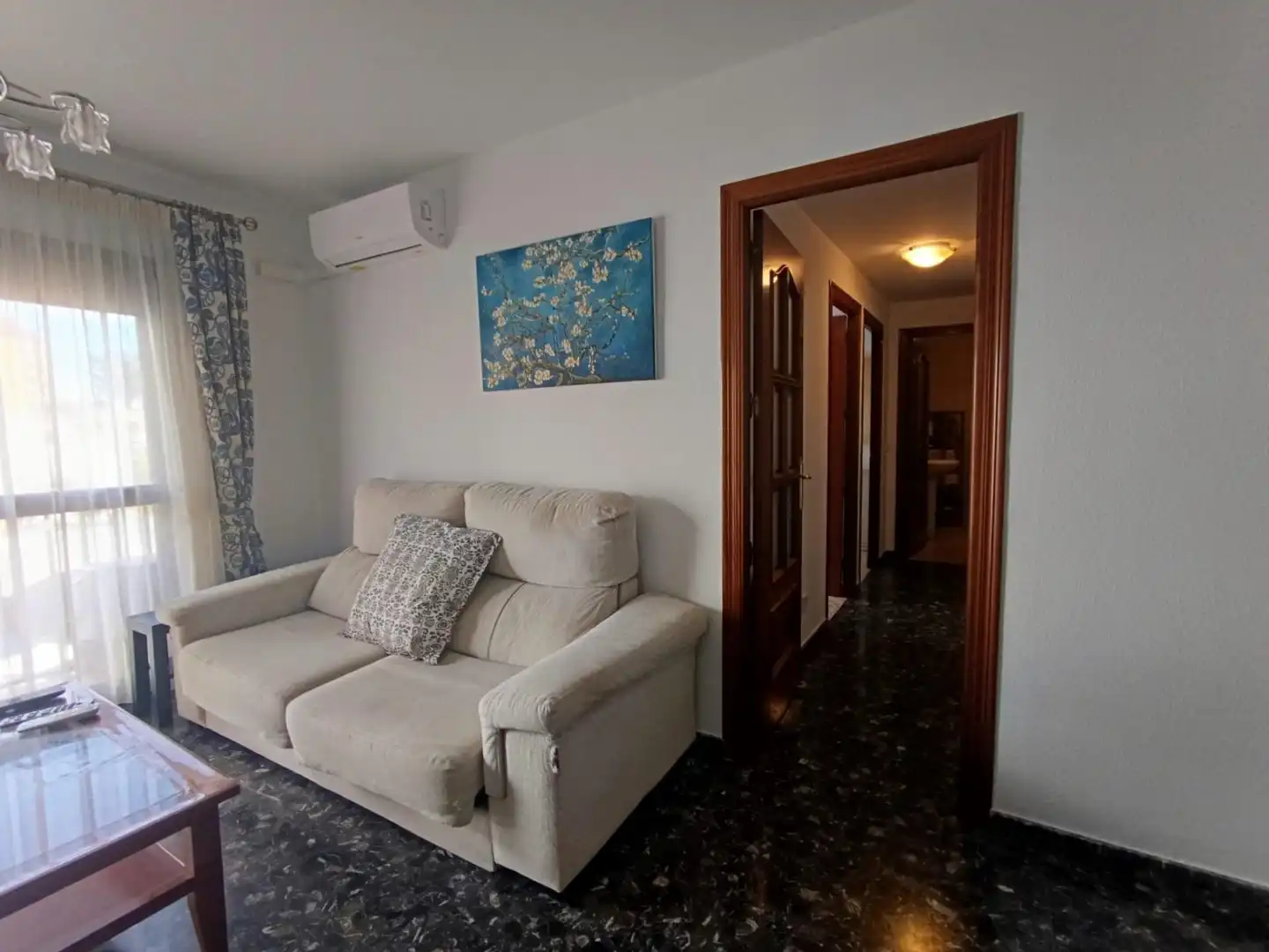 Sala d'estar de Pis en venda en Fuengirola amb Aire condicionat, Calefacció i Terrassa