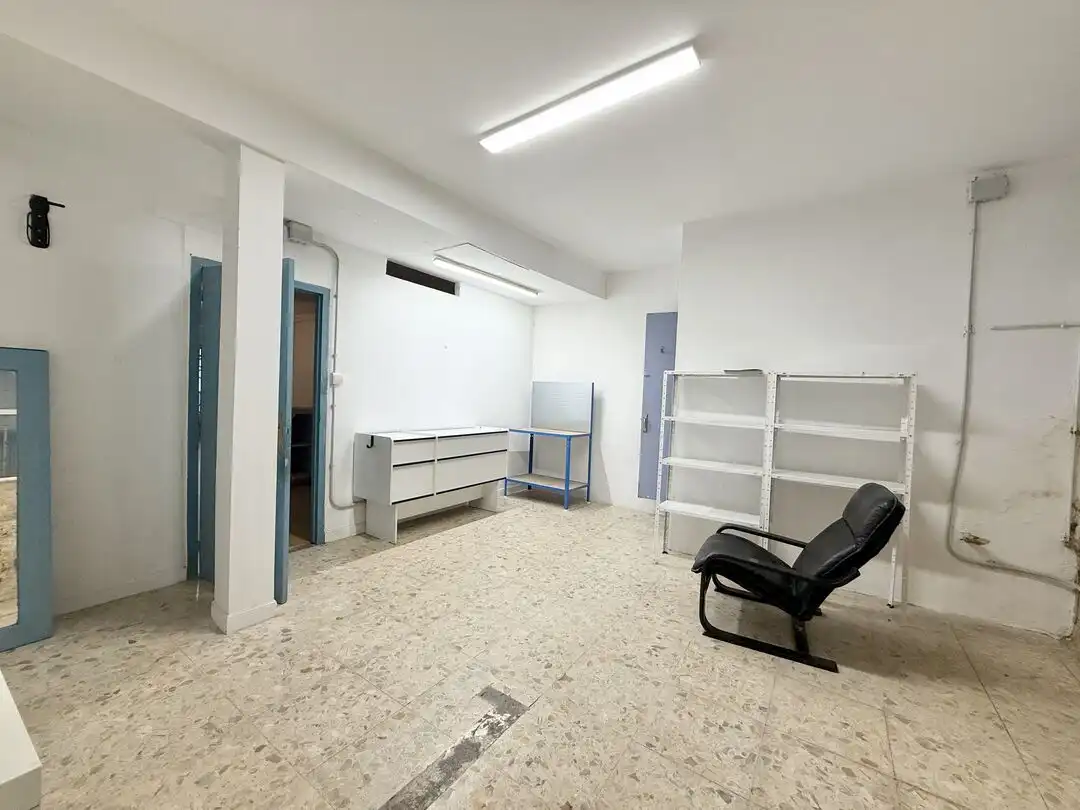 Local comercial en alquiler en San Bartolome Kalea, imagen 12