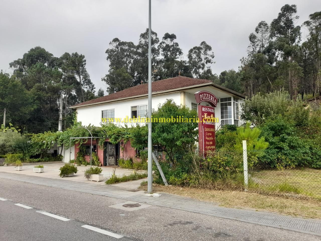 Premises to rent in Tui  with Air Conditioner, Heating and Furnished