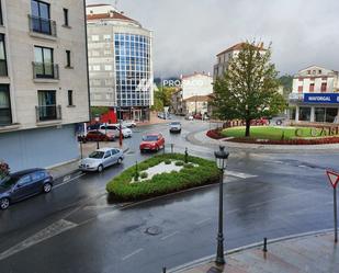 Vista exterior de Oficina de lloguer en O Carballiño   amb Calefacció