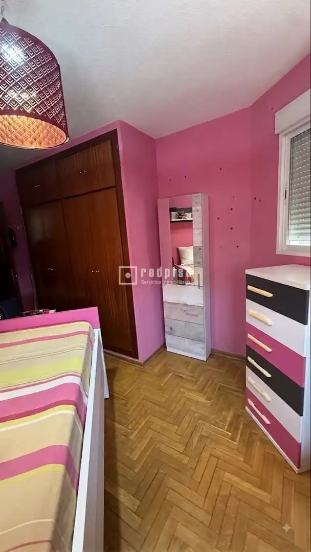 Bedroom of Flat for sale in Getafe  with Air Conditioner, Heating and Private garden