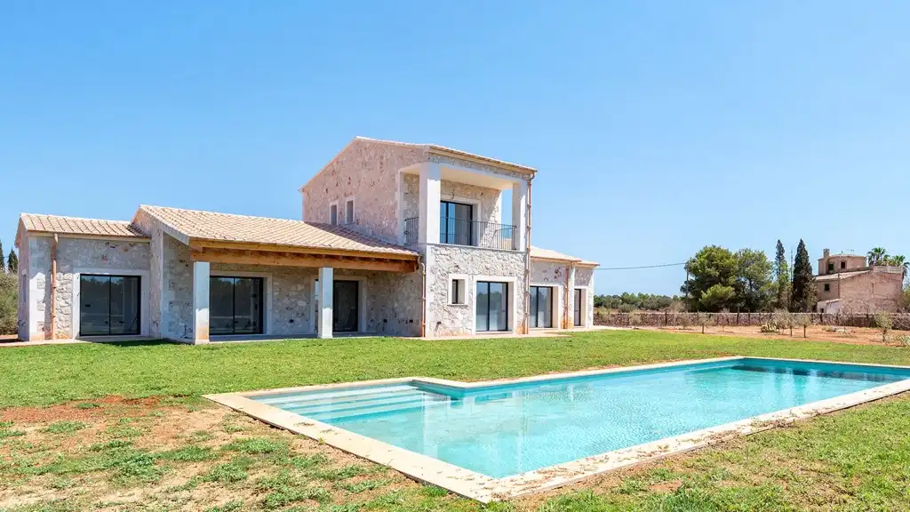 Casa rustica con piscina in vendita a Zona Rústica - Interior