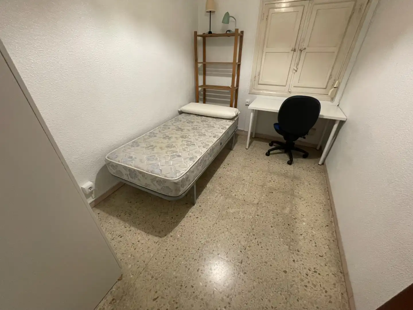 Schlafzimmer von Wohnung zur Miete in Murcia mit Klimaanlage, Heizung und Möbliert
