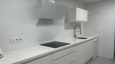 Foto 4 de Piso en venta en Av de Espera, Pozoalbero, Jerez de la Frontera