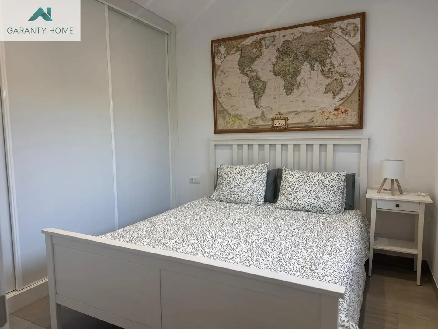 Habitación de Ático de alquiler en Rincón de la Victoria con Aire acondicionado, Terraza y Amueblado