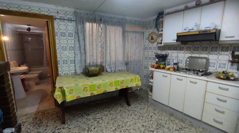 Foto 2 de Casa adosada en venta en Calle Alborada, 1, San Crispín - Huerta Nueva-Estación, Elda
