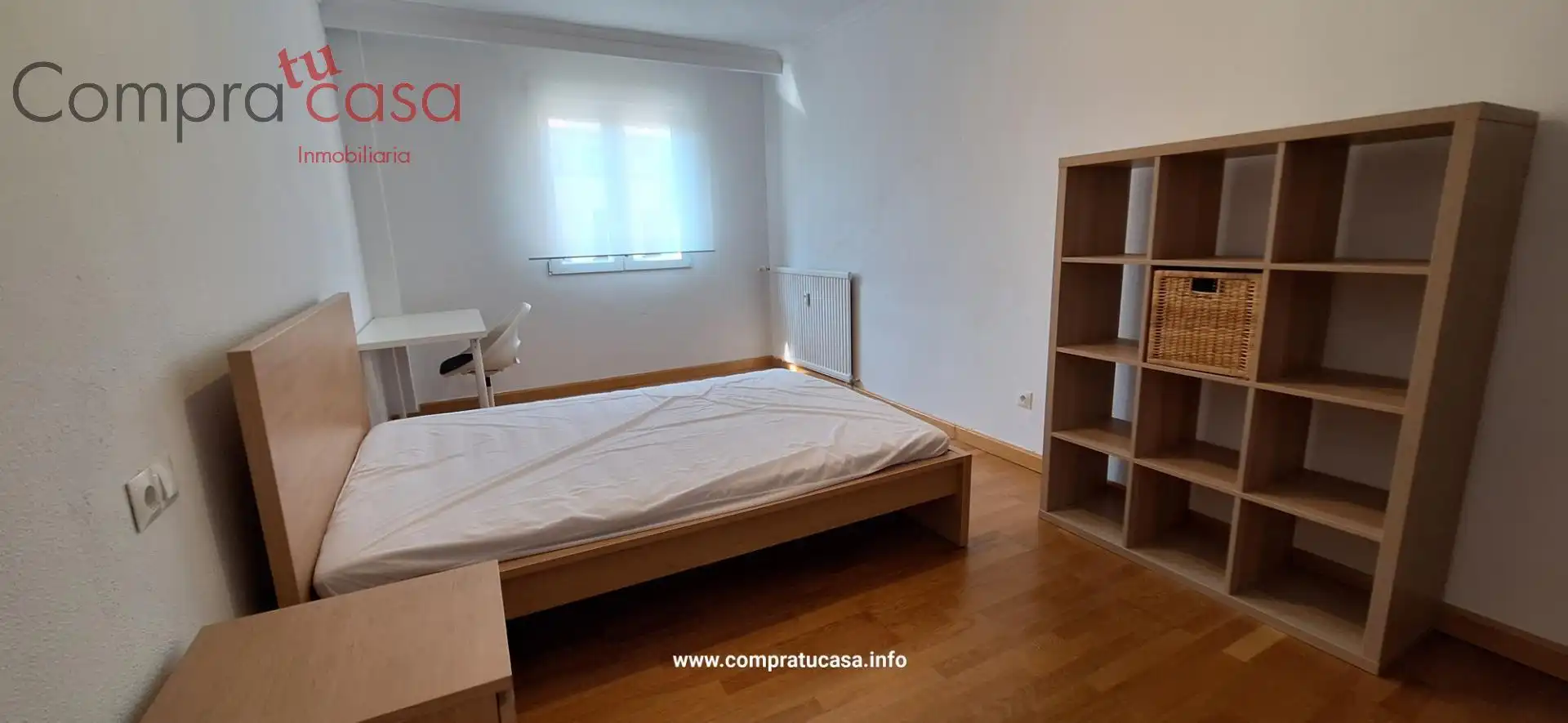 Habitación de Piso de alquiler en Segovia con Calefacción, Terraza y Amueblado