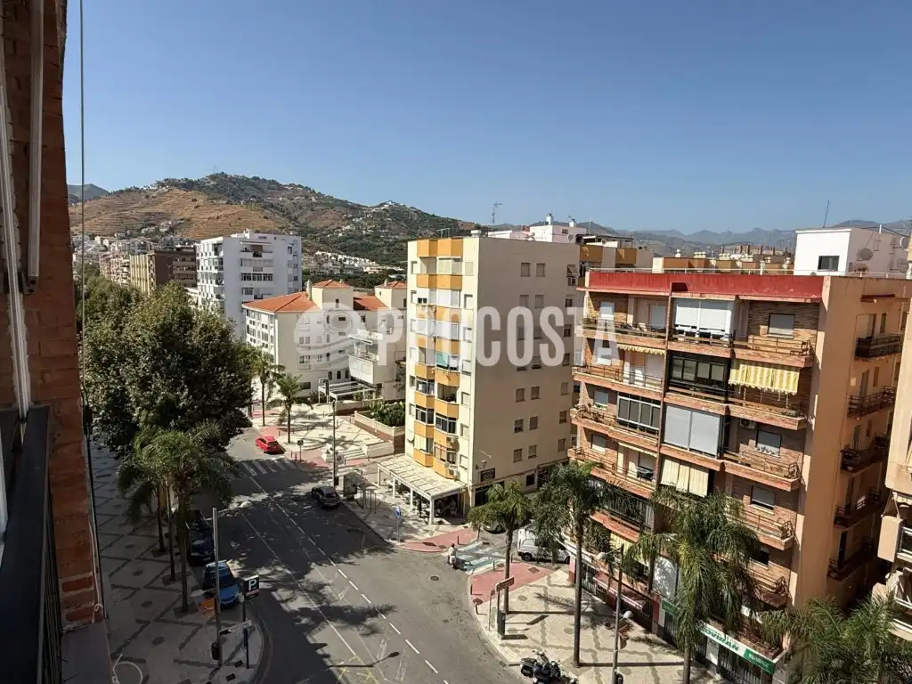 Vista exterior de Pis en venda en Almuñécar