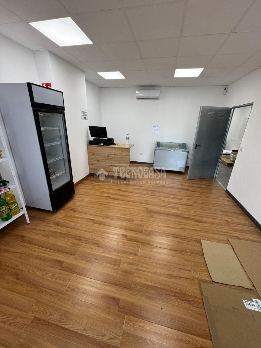 Premises for sale in Seseña  with Heating