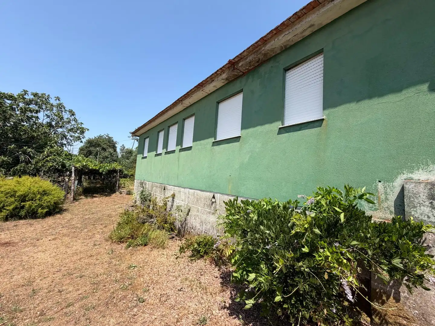 Vista exterior de Casa o xalet en venda en Salvaterra de Miño amb Jardí privat i Parquet