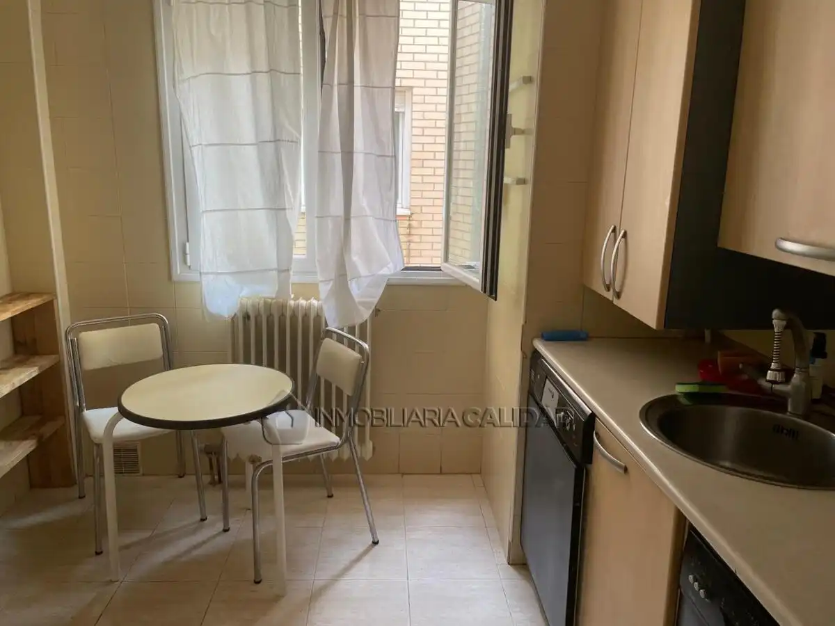 Kitchen of Flat for rent in Burgos  with Heating and Furnished