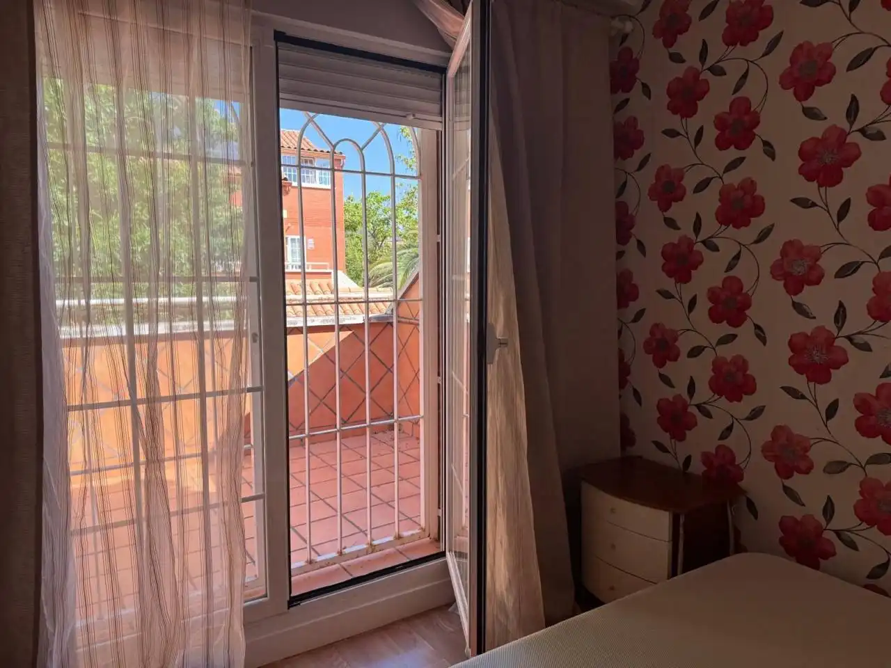 Balcony of Houses for rent in Alcalá de Henares  with Air Conditioner, Heating and Private garden