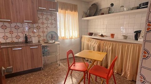 Vivenda luminosa a tres calles con parking privado, immagine 5