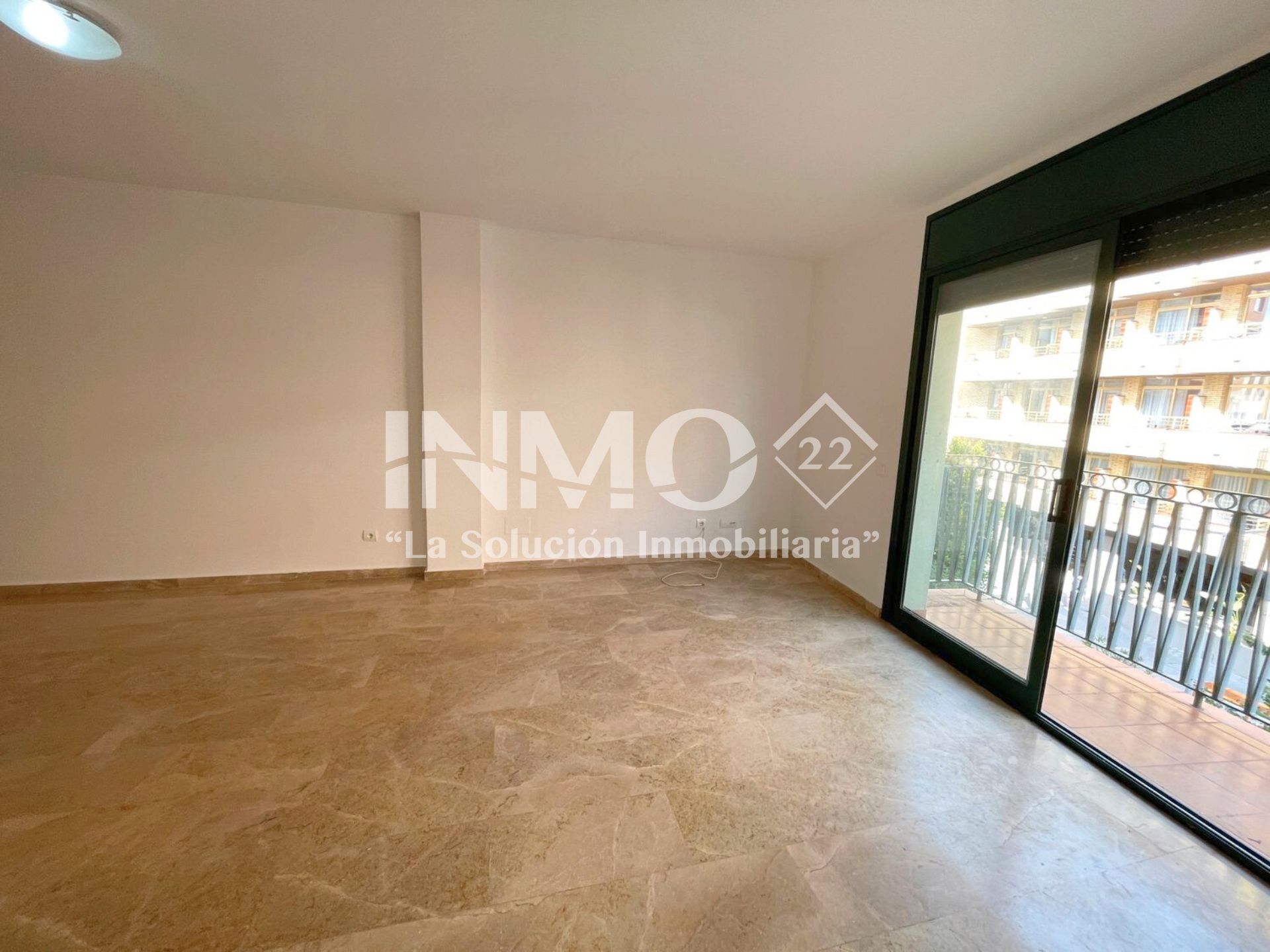 Vista exterior de Apartament en venda en Cambrils amb Aire condicionat, Terrassa i Forn