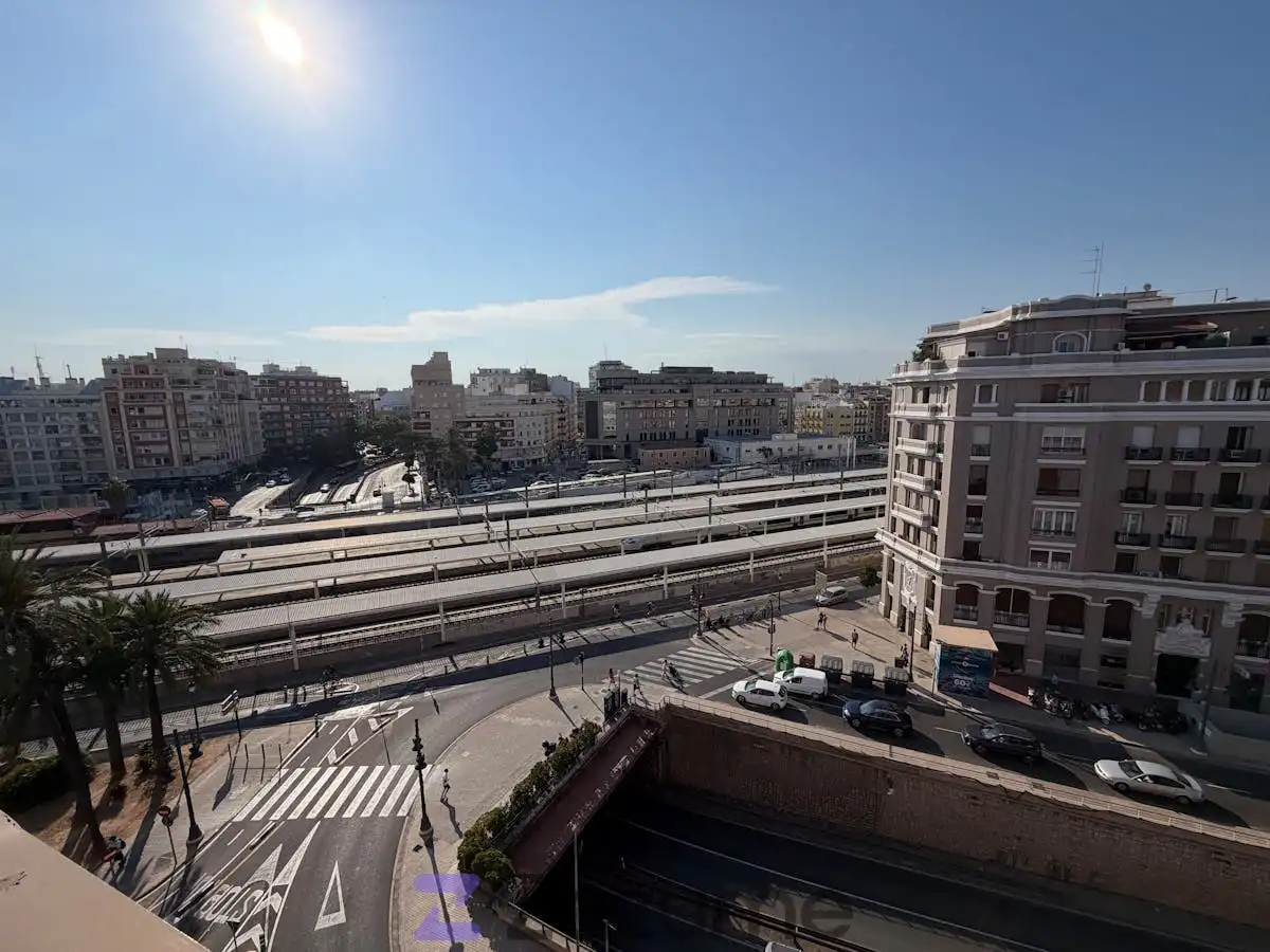 Flat with terrace to rent in Gran Via de les Germanies, imagen 32