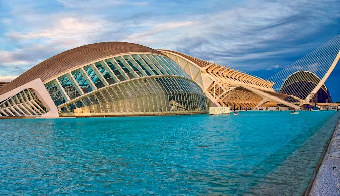 Exterior view of Building for sale in  Valencia Capital
