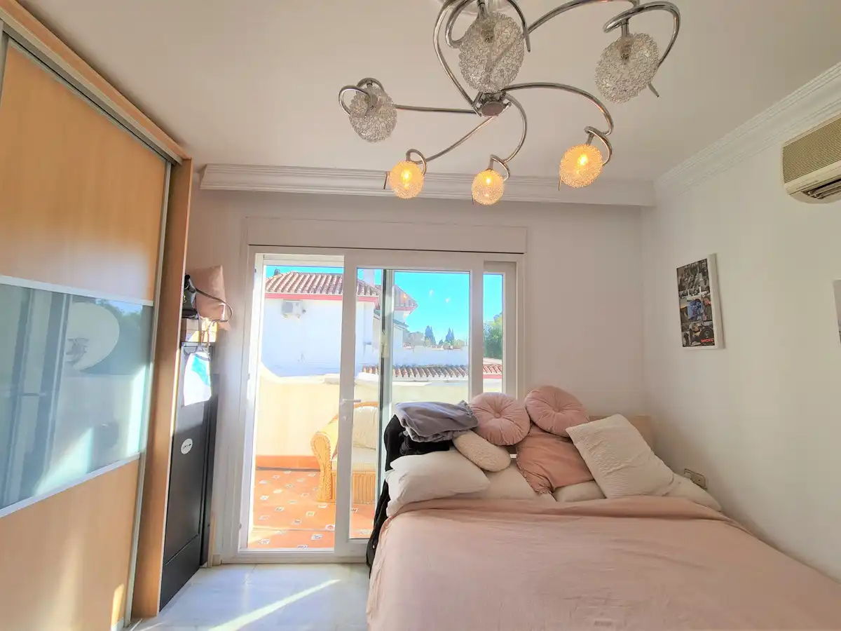 House with pool for sale in Nueva Andalucía, imagen 7