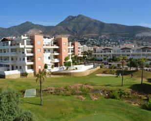 Vista exterior de Apartament de lloguer en Benalmádena amb Aire condicionat, Terrassa i Piscina