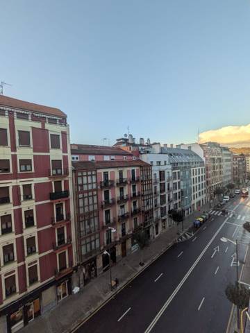 Piso en Venta en Gordóniz Kalea en Ametzola