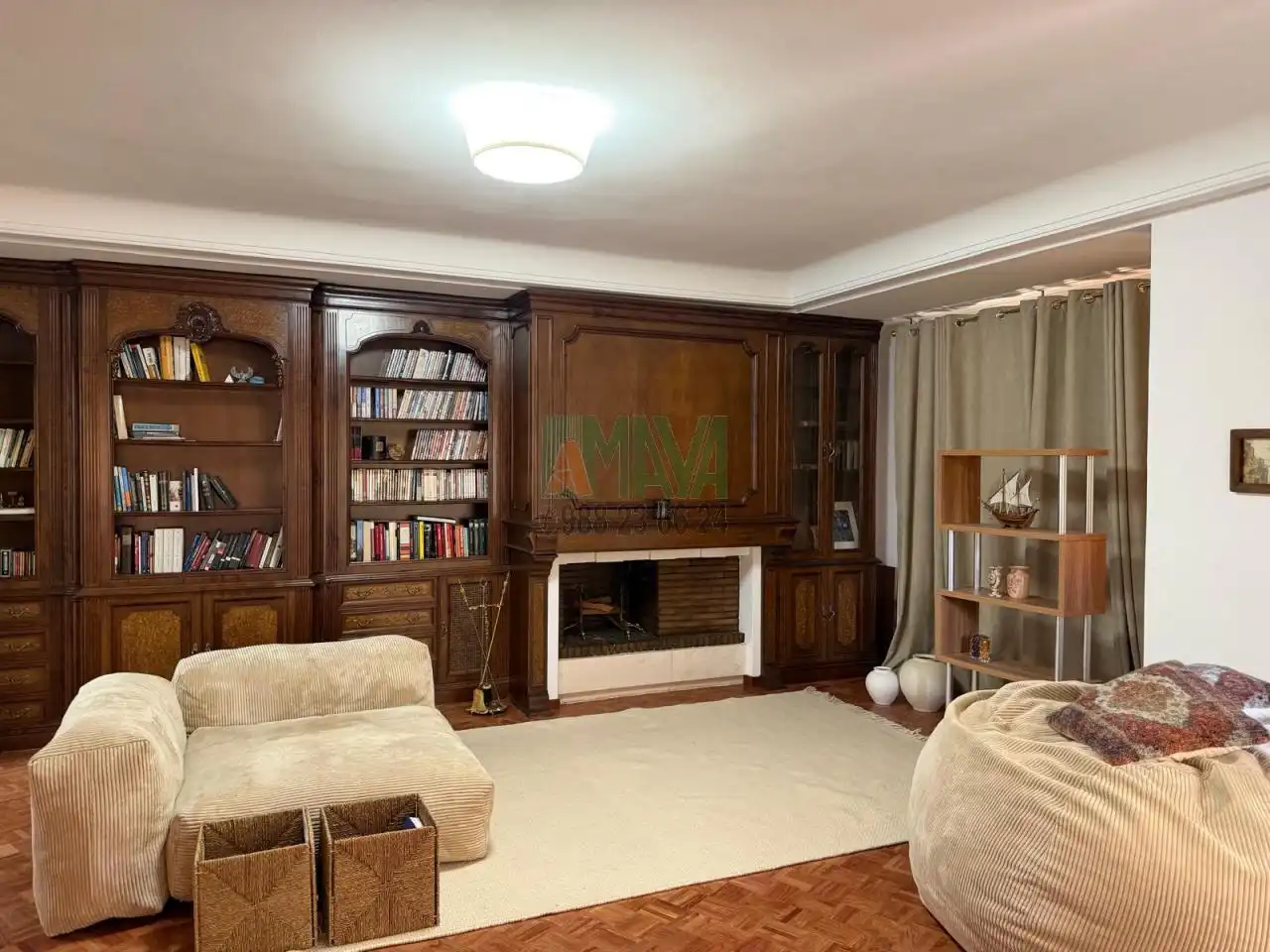 Sala d'estar de Pis de lloguer en Ourense Capital  amb Calefacció, Parquet i Traster