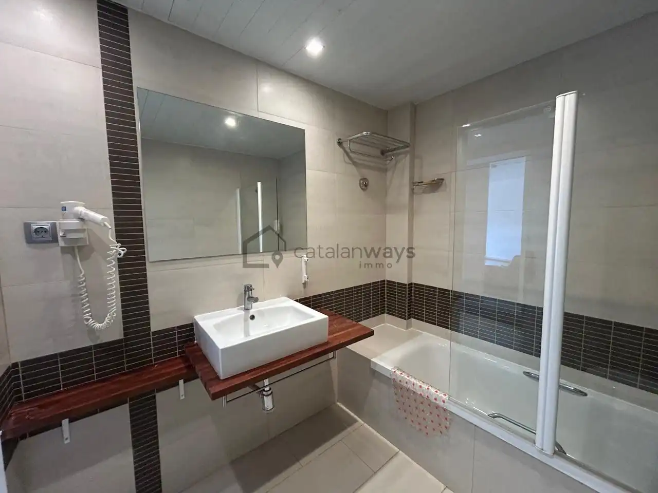 Baño de Piso en venta en El Perelló, Tarragona