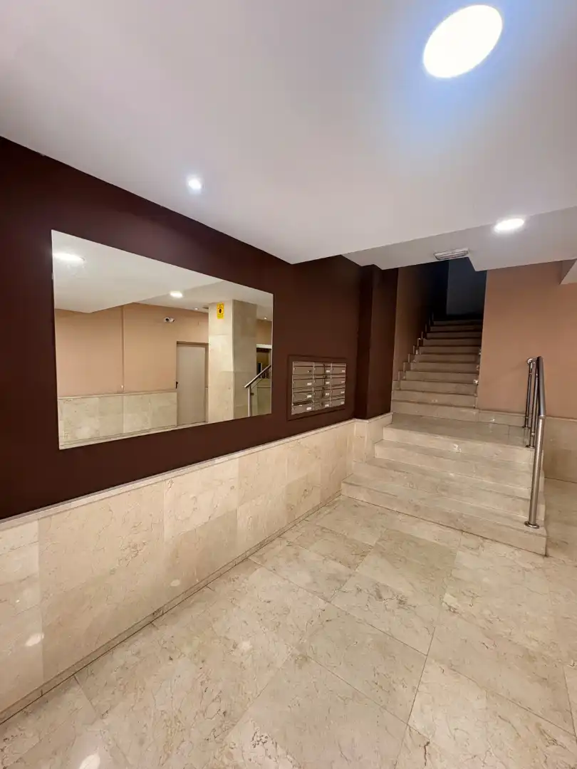 Flat for rent in Parque de Nicolás Salmerón, 11, Centro