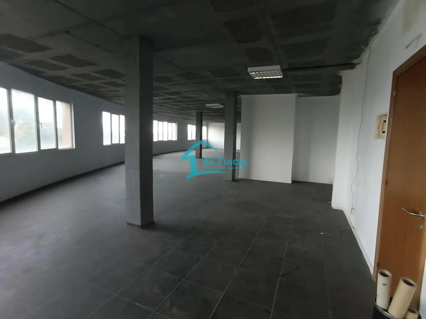 Nau industrial en venda a CORNISA, imagen 13