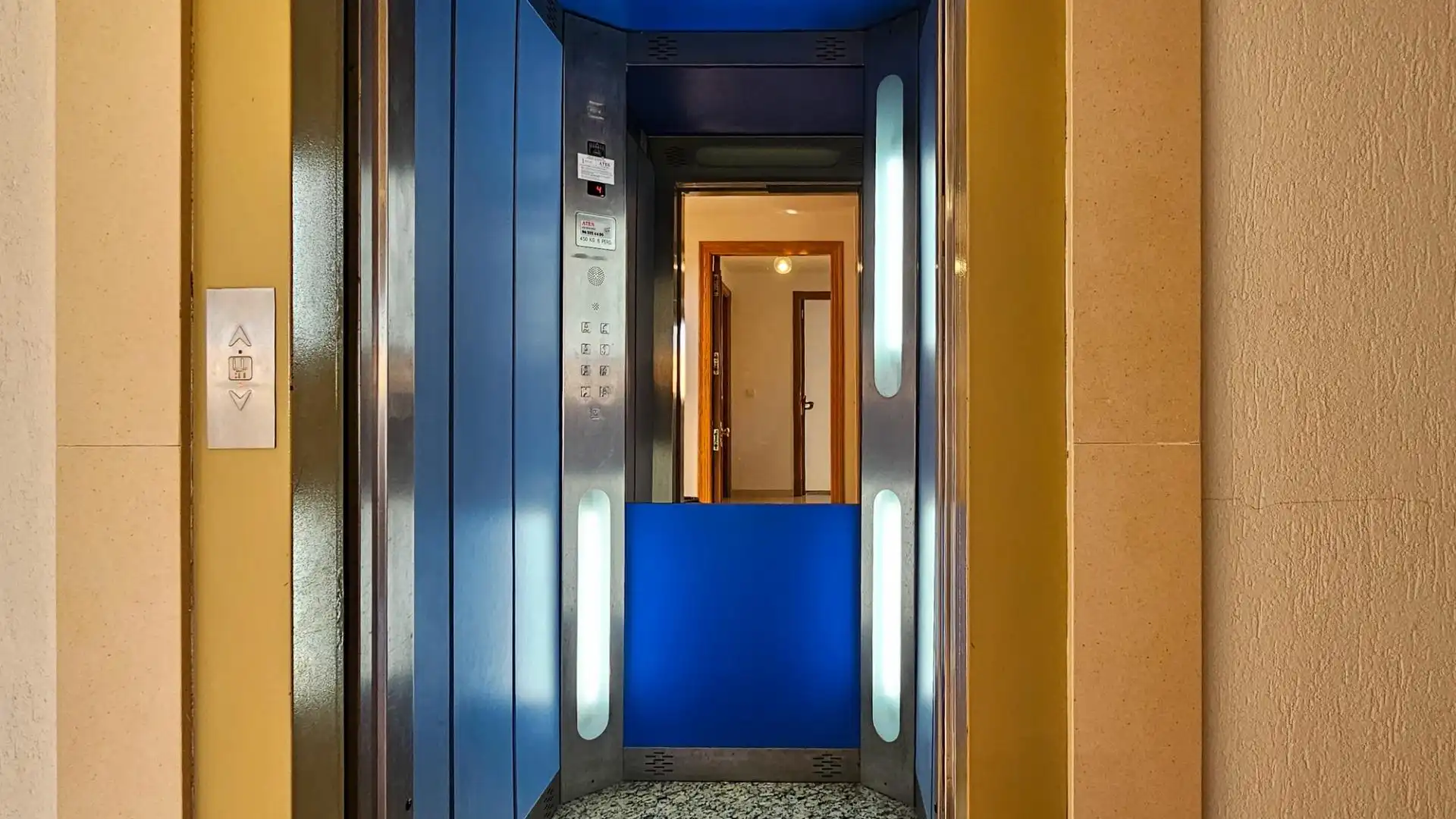 Appartement compact avec terrasse à vendre à Avenida PAIS VALENCIÀ, imagen 10