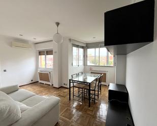 Living room of Apartment to rent in  Madrid Capital  with Air Conditioner