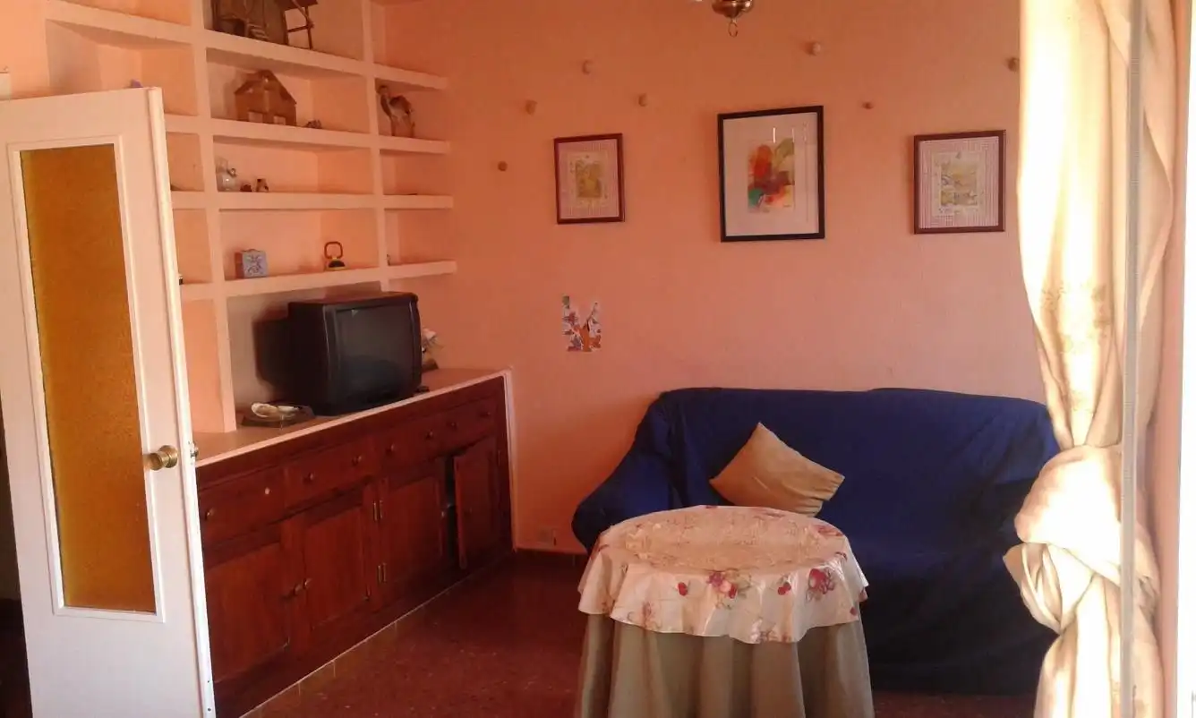 Sala de estar de Piso en venta en Lepe con Terraza, Trastero y Amueblado