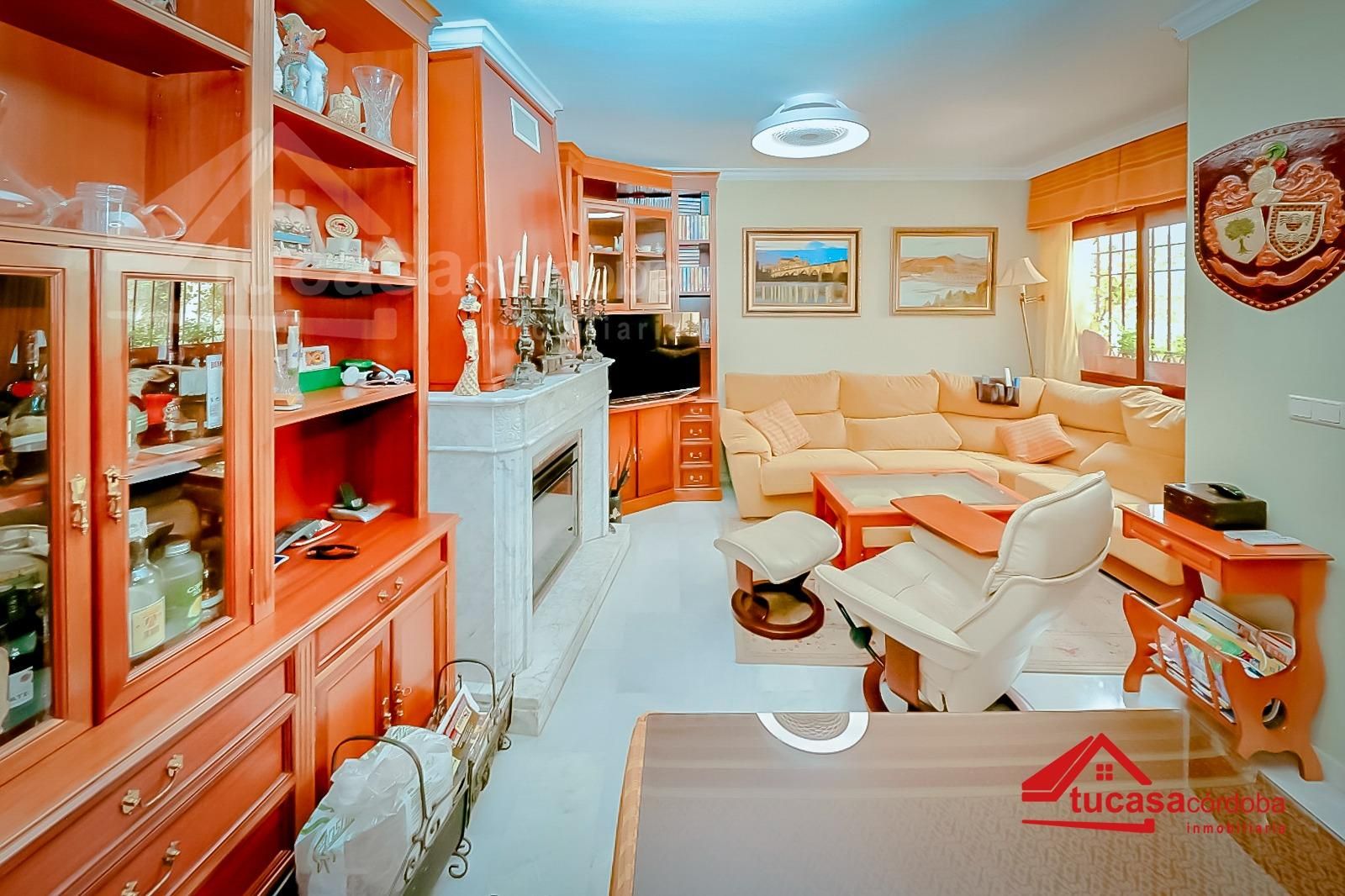 Sala d'estar de Casa o xalet en venda en  Córdoba Capital amb Aire condicionat, Calefacció i Terrassa