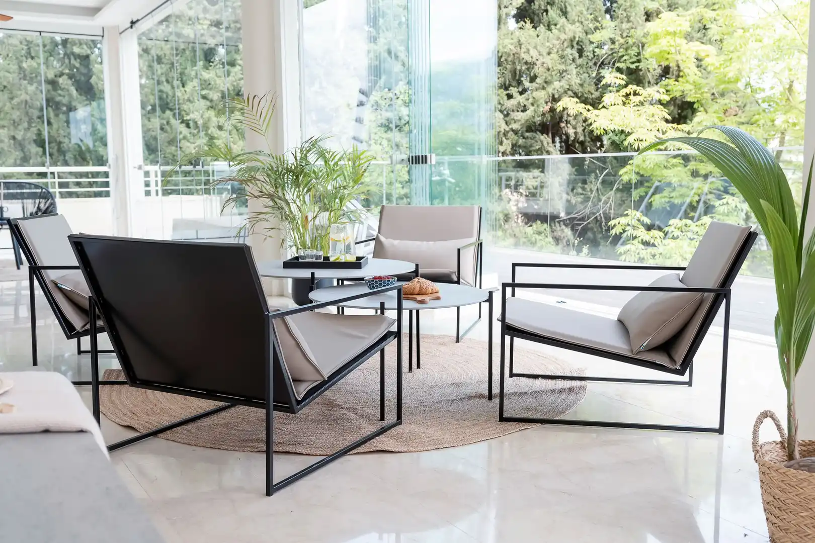Terraza de Planta baja en venta en Marbella con Aire acondicionado, Calefacción y Jardín privado