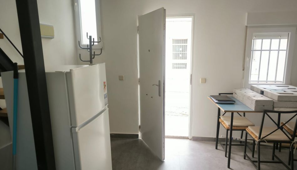 Dúplex de alquiler en Calle de la Isla de Oza, 25, Ciudad Universitaria - Imagen 3