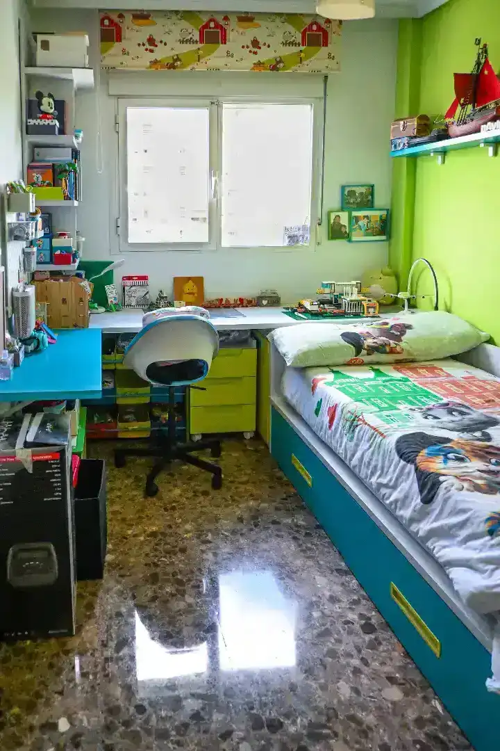Bedroom of Flat for sale in Valencia  with Air Conditioner, Terrace and Swimming Pool