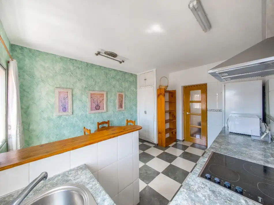 Wohnung zur Miete in Calle de Mateo García, Ventas
