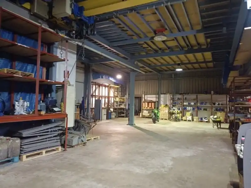 Nau industrial en venda a Peñacastillo - Nueva Montaña