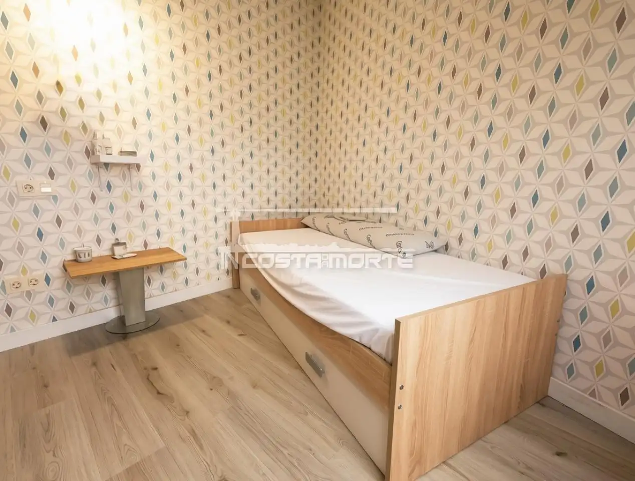 Habitación de Ático de alquiler en Fisterra con Amueblado