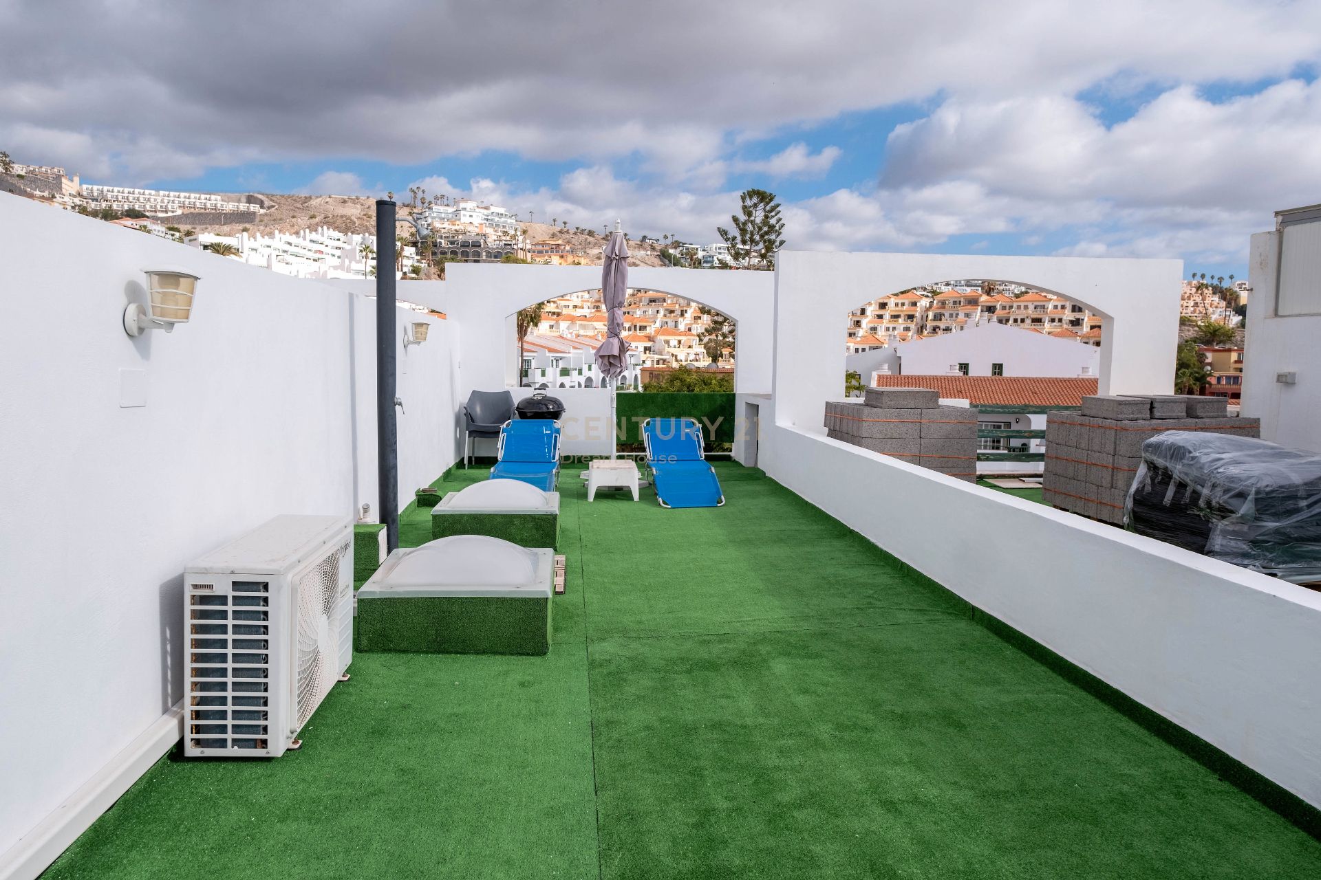 Single-family semi-detached for sale in Calle Cataluña, Torviscas Centro y Alto