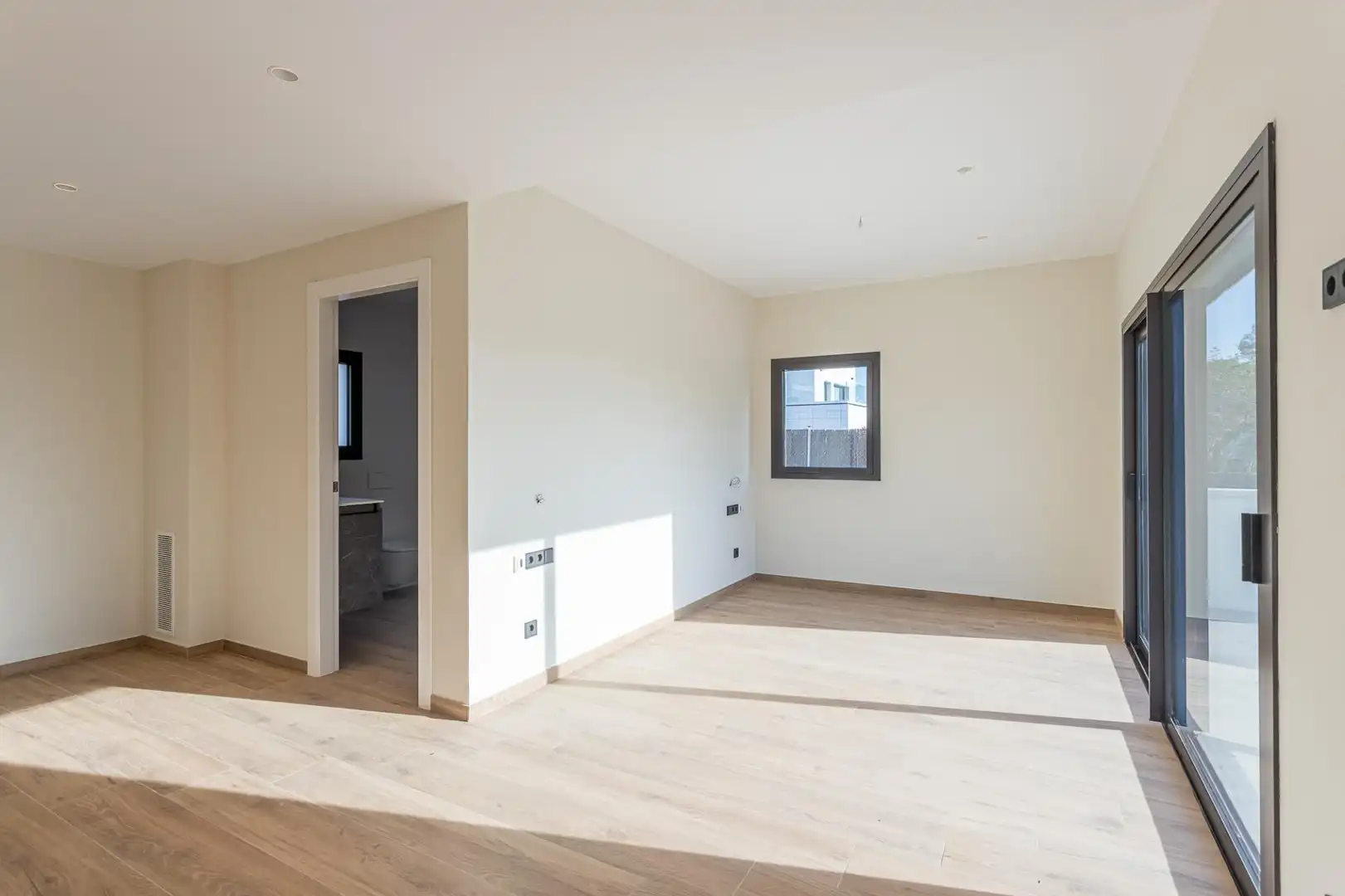 Casa o chalet de alquiler en Sant Esteve Sesrovires con Calefacción, Jardín privado y Parquet