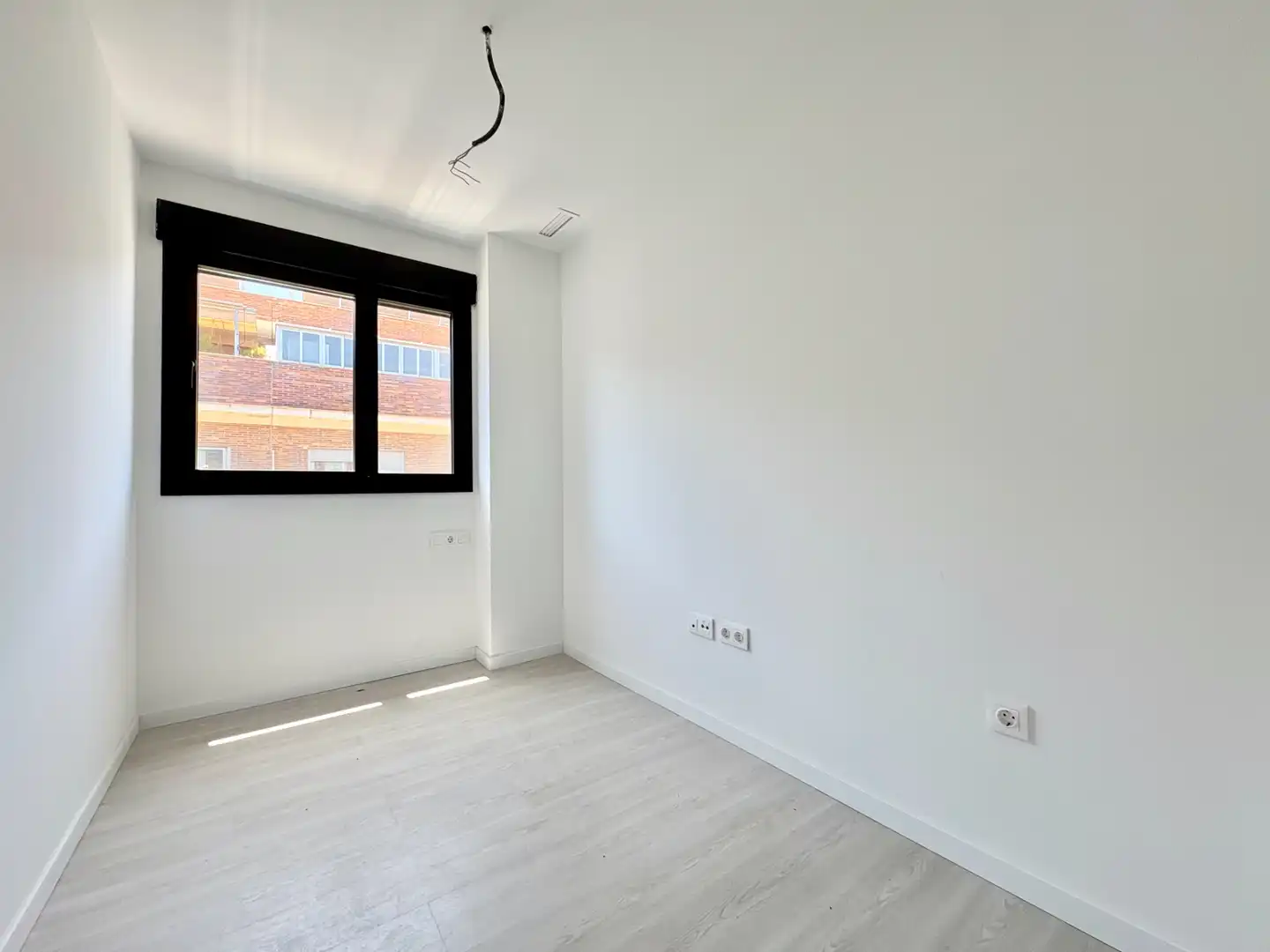 Habitación de Piso de alquiler en Paiporta con Aire acondicionado, Trastero y Horno