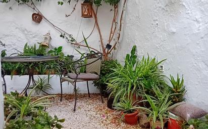 Jardí de Casa adosada en venda en Coín amb Aire condicionat, Calefacció i Terrassa