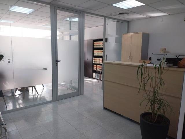 Oficina en Venta en Parque Alcosa