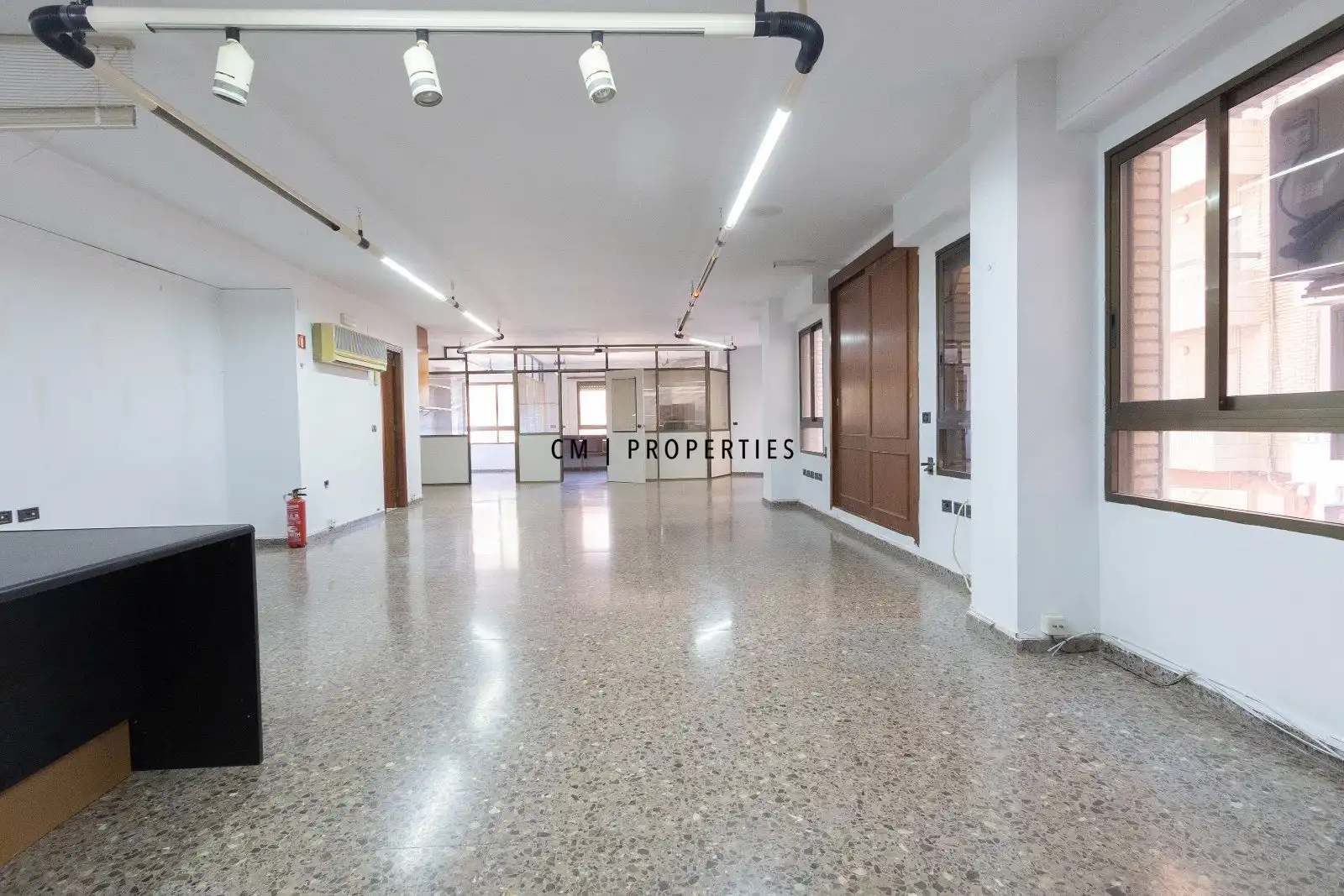 Oficina en venda en Sagunto / Sagunt amb Aire condicionat i Calefacció